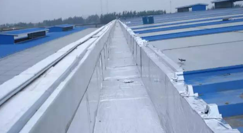 三角镇办公楼屋面防水案例